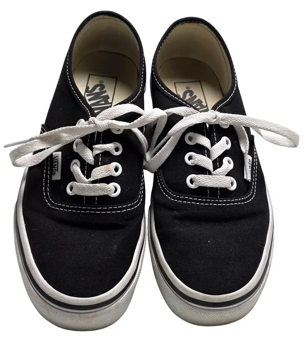 Vans Authentic Black White Skater Tennis Shoe Sneaker Men's Size 6.0 Women's 7.5